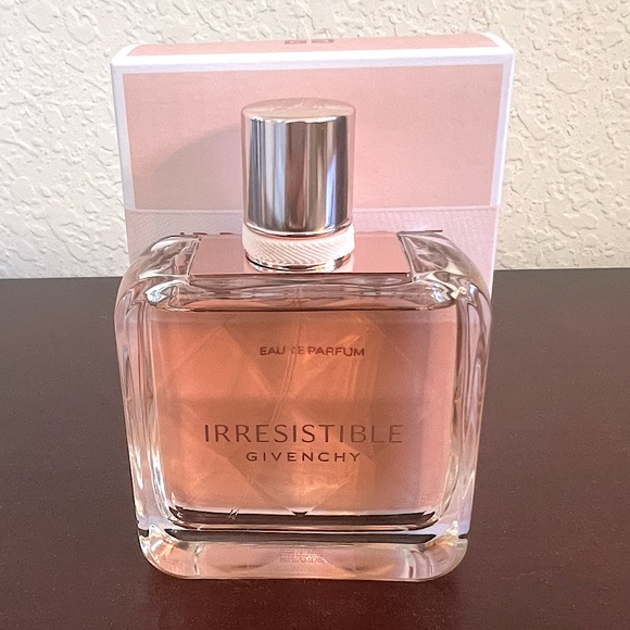 Givenchy Irresistible Eau de Parfum 2.7 oz. - Picture 7 of 7